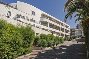 Grand Residence I by An Island Apart