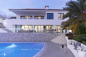 Sky Villa by An Island Apart