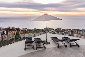 Sky Villa by An Island Apart