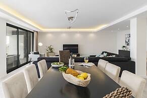 Sky Villa by An Island Apart