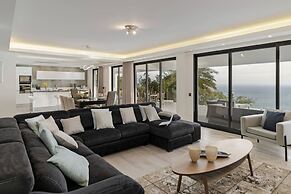Sky Villa by An Island Apart