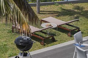 Vila Papagaio Verde by An Island Apart