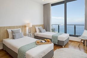 Vila Papagaio Verde by An Island Apart