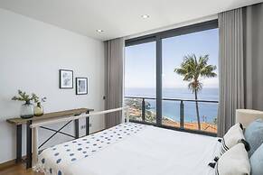 Vila Papagaio Verde by An Island Apart