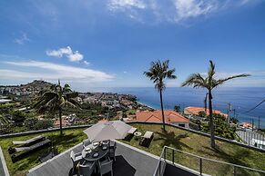 Vila Papagaio Verde by An Island Apart