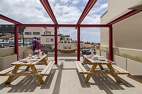 Drapes Design Apartments III by An Island Apart