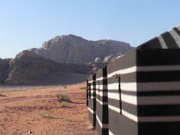 Explore Wadi rum camp