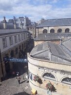 St Nicholas Street Apartment