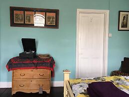 St Nicholas Street Apartment