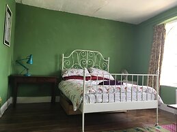 St Nicholas Street Apartment