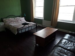 St Nicholas Street Apartment