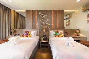 Moose Hotel
