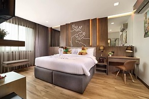 Moose Hotel