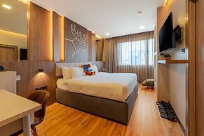 Moose Hotel
