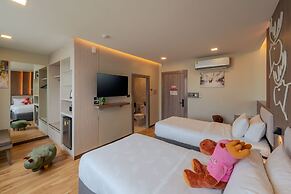 Moose Hotel