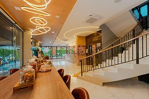 Moose Hotel
