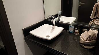 City breakout in city center