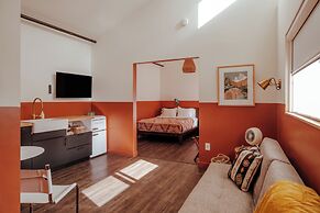 Mellow Moon Lodge