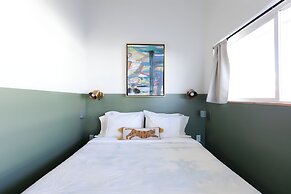 Mellow Moon Lodge