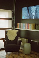 Mellow Moon Lodge