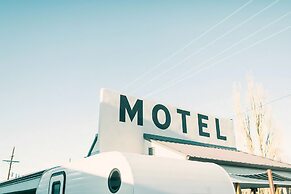 Mellow Moon Lodge