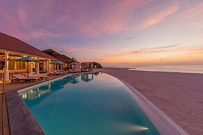 Cinnamon Hakuraa Huraa Maldives - Adults Only
