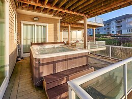 Admiral's Beach Retreat