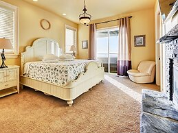 Admiral's Beach Retreat