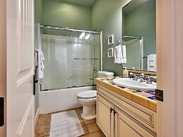 Admiral's Beach Retreat