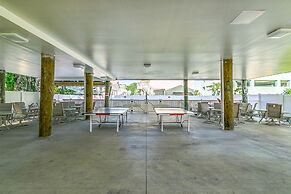 Together Resorts 3rd Ave Resort B