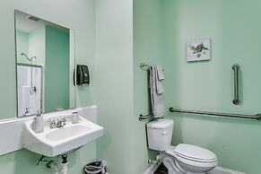 Together Resorts 3rd Ave Resort B