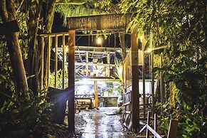 Twin Fin Hostels