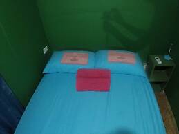 Twin Fin Hostels