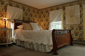 Aiken Manor B&B