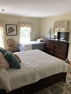 Aiken Manor B&B