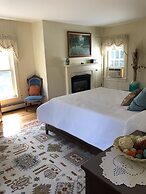 Aiken Manor B&B