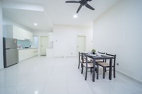 OYO Home 89449 Fancy 2 Bedroom Crest Residence