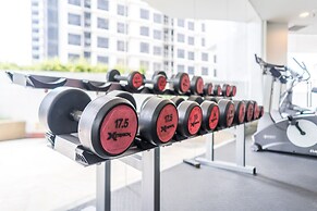 OYO Home 89449 Fancy 2 Bedroom Crest Residence