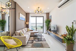 Dream House Apartment