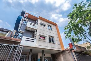 OYO 1435 Residence 446