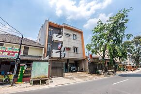 OYO 1435 Residence 446