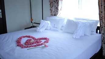 Camellia and Elettaria