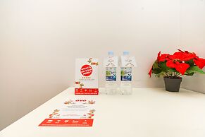 OYO Flagship 318 K1 UPN Rungkut Madya