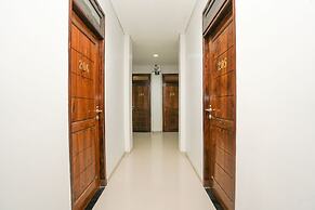 OYO Flagship 318 K1 UPN Rungkut Madya