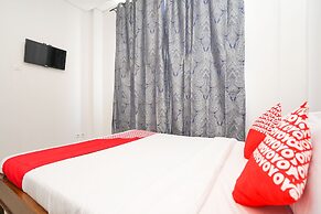 OYO Flagship 318 K1 UPN Rungkut Madya