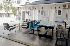 Super OYO Capital O 1176 J3 Residence Syariah