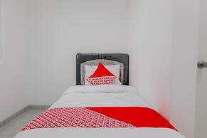 Super OYO Capital O 1176 J3 Residence Syariah