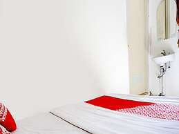 OYO 1187 Penginapan Bunda