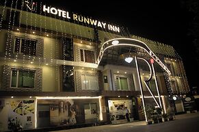 Hotel Runway Inn