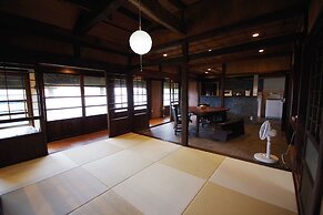 Ryukyu Kominka Waon